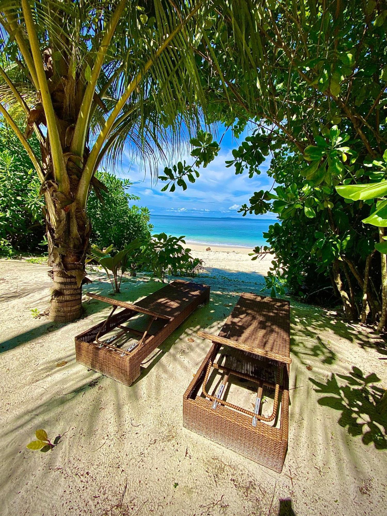 Driftwood Room At Pinang Island Μπάντα Άτσεχ Εξωτερικό φωτογραφία